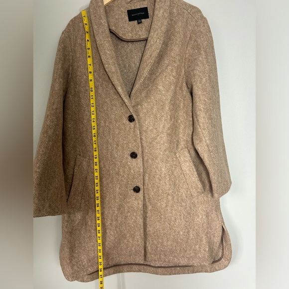 Banana Republic Classic Beige Trench Shawl Collar Coat - Picture 8 of 8